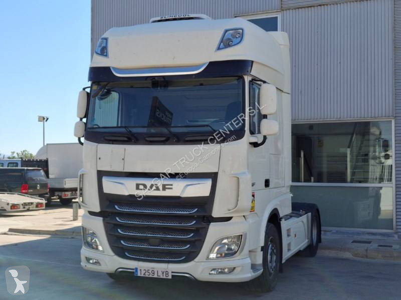 Tracteur DAF