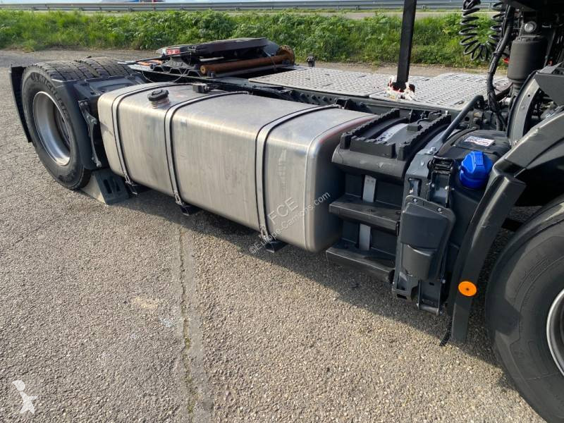 Iveco  tractor unit