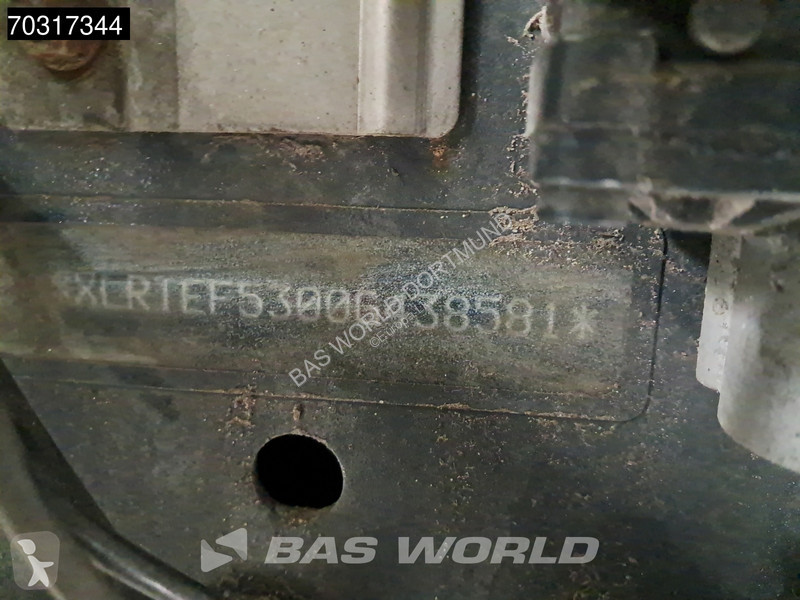 Cabeza tractora DAF XG  4X2 2xTanks Standklima ACC