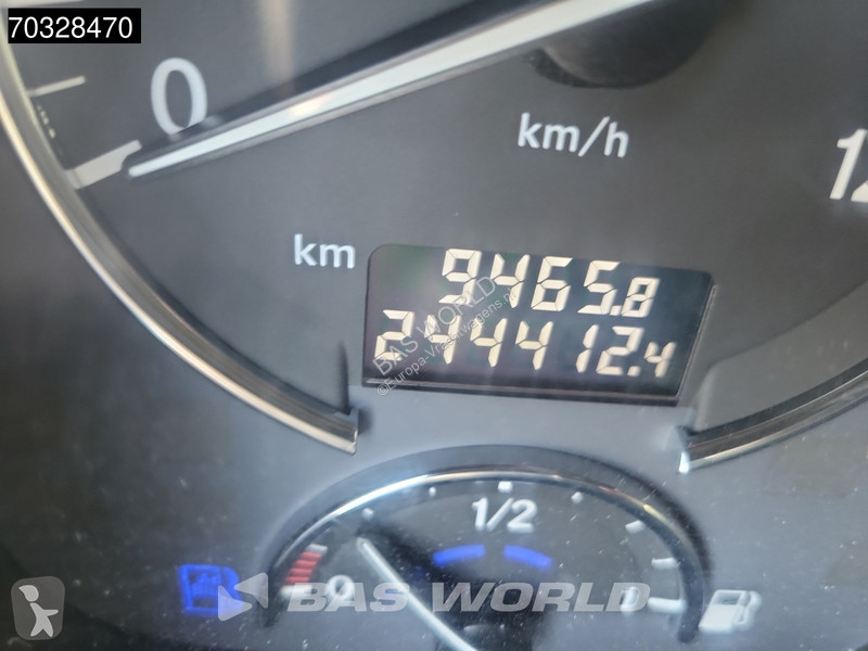 جرار Mercedes 4151 8X8 8x8 Palfinger PK150002...
