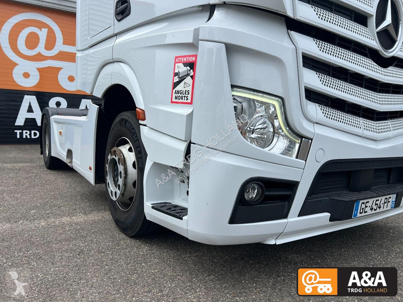 Tracteur Mercedes ACTROS 1845