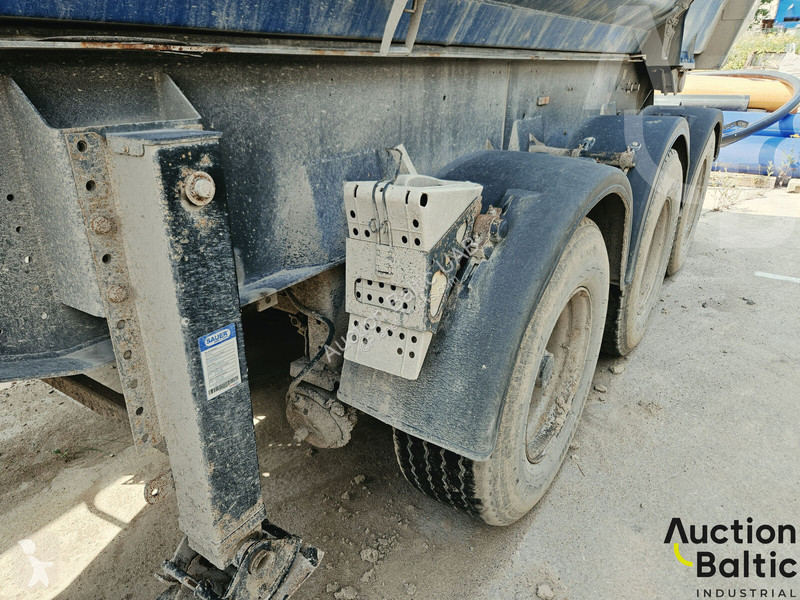 جرار MAN 18.400
