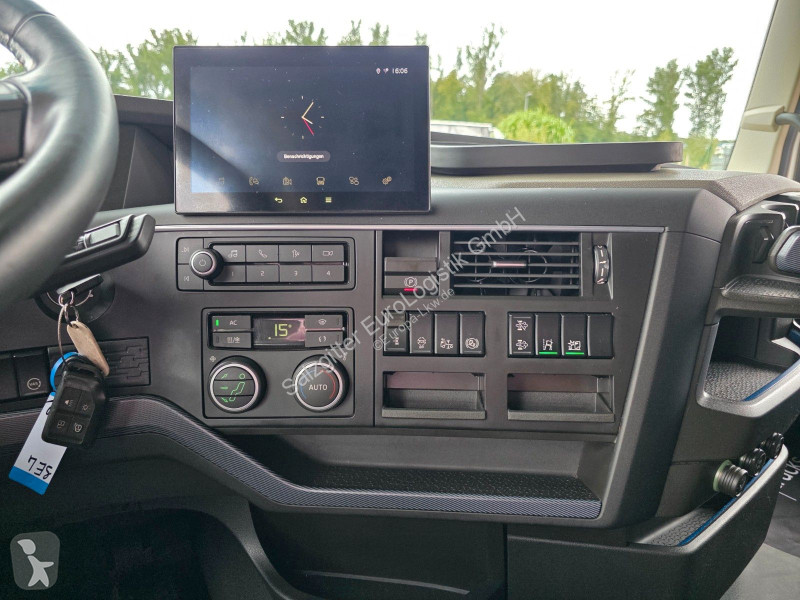جرار Volvo 500 | 6E | Teilledersitze |...