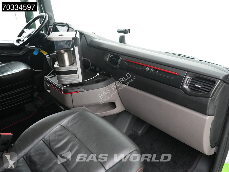 Nyergesvontató Scania S770 S 6X4 V8 Retarder...