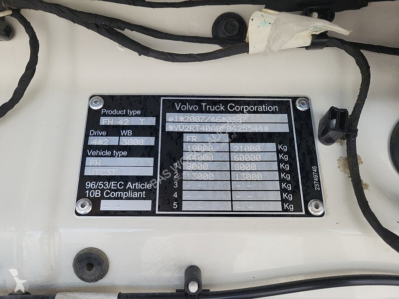 Tracteur Volvo 500