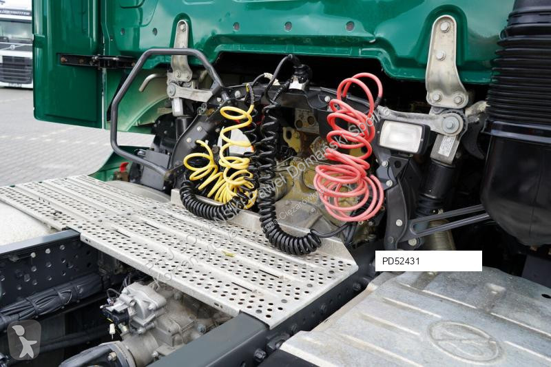 Тягач Mercedes ACTROS / 1845 / E 6 / MP 5 /...