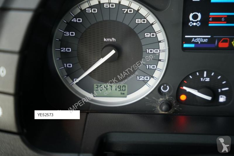 جرار Iveco 420
