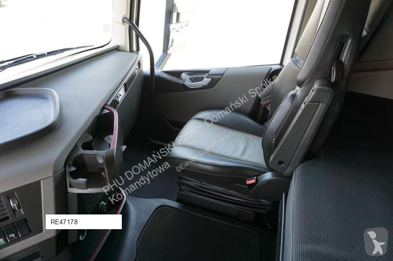 Traktor Volvo / 650 / EURO 6 / ACC / 6 X 4 /...