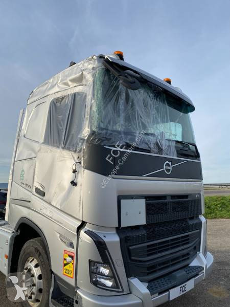 جرار Volvo