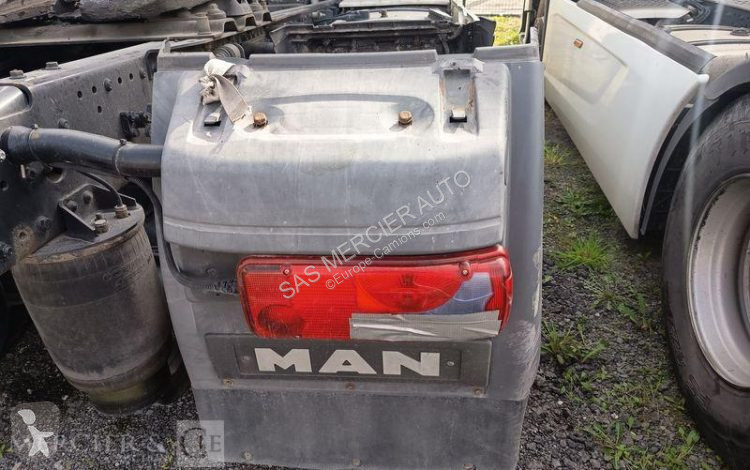 جرار MAN