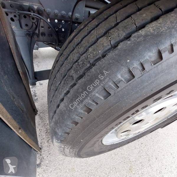 جرار Mercedes