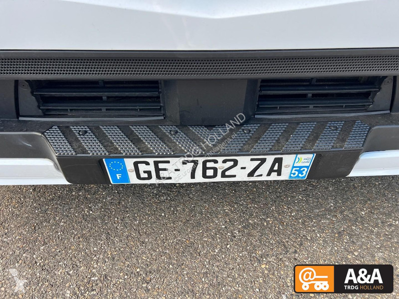 جرار Mercedes ACTROS 1845