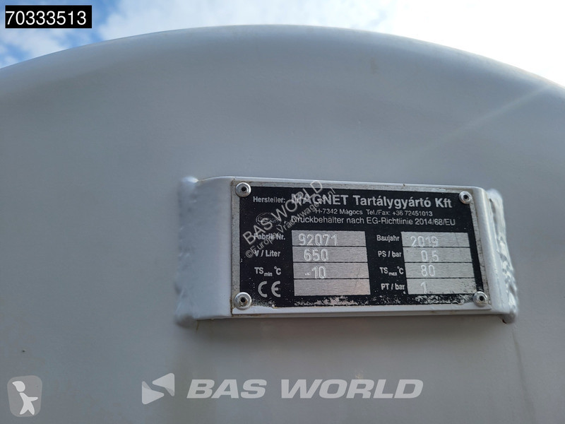 جرار Mercedes 1845 4X2 Concrete BPW 12m3...