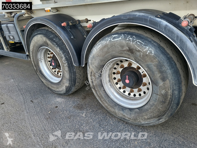 جرار MAN 33.500 6X4 M Hydraulik Concrete