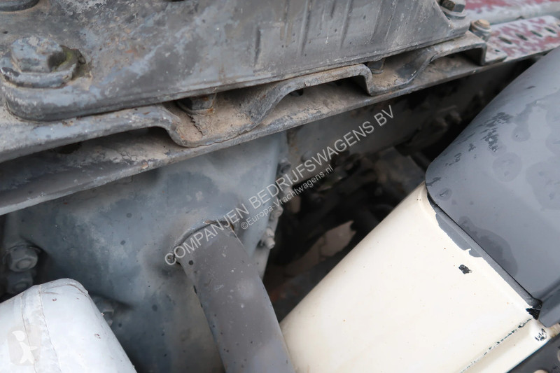 جرار Scania R144 LA 4X2 NA