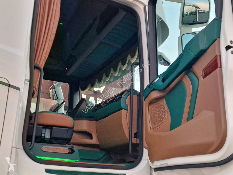 Cabeza tractora Scania R530 V8 NGS Highline 6x2...