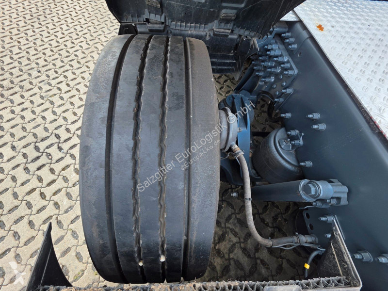 Nyergesvontató Volvo | Retarder / 8 x 4