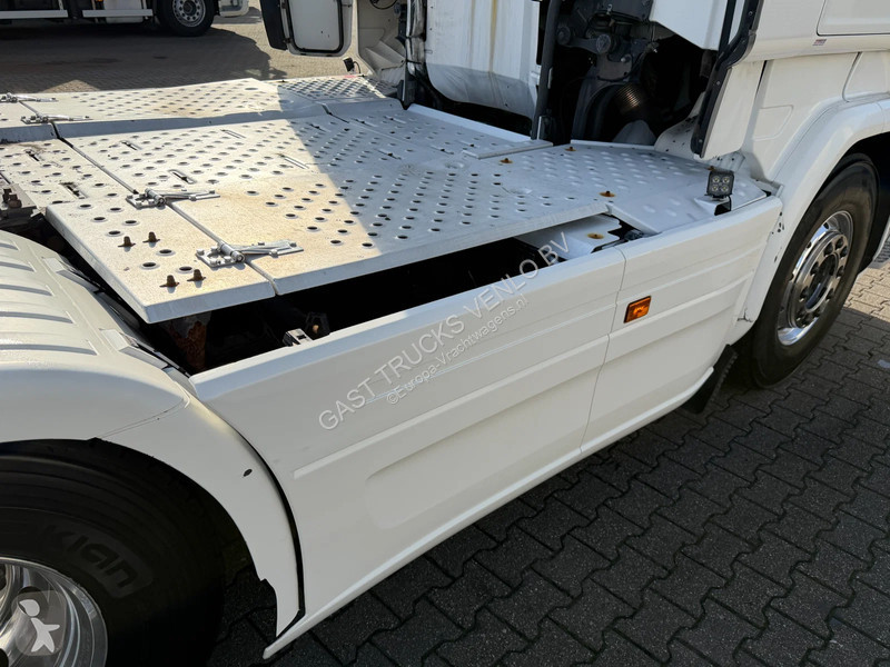Scania 520 V8 6x2 Boogie Full Air etarder *710...