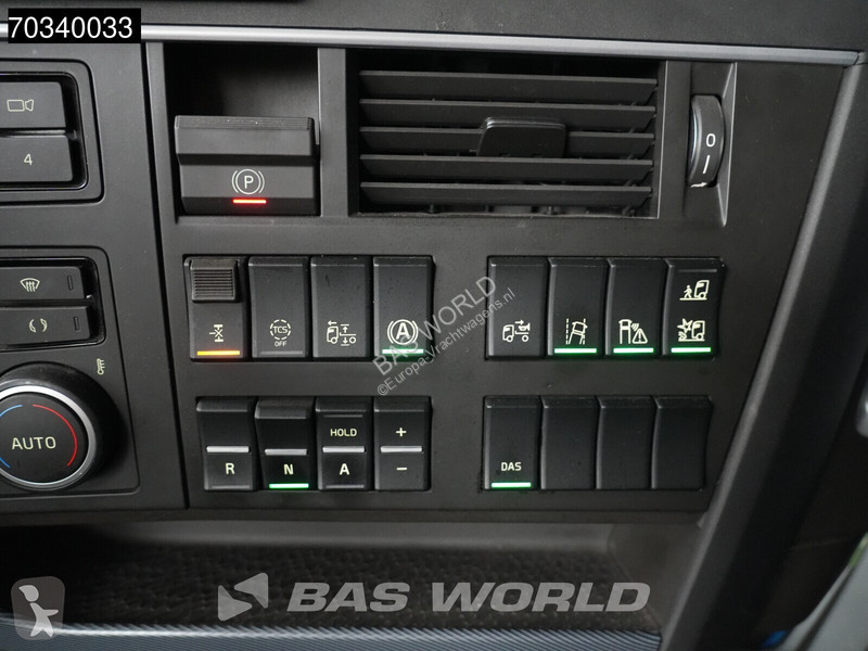 Traktor Volvo FH 460 4X2 XL APK 01-2028 2x...