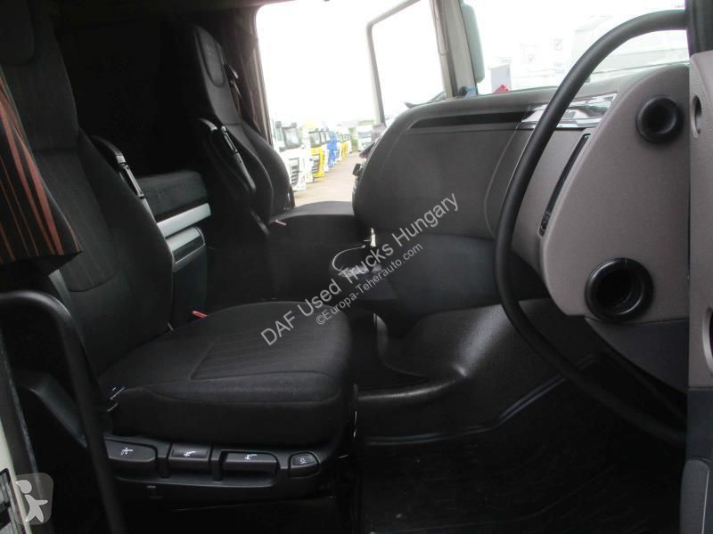 Traktor DAF 530 FT LOW DECK 4X2