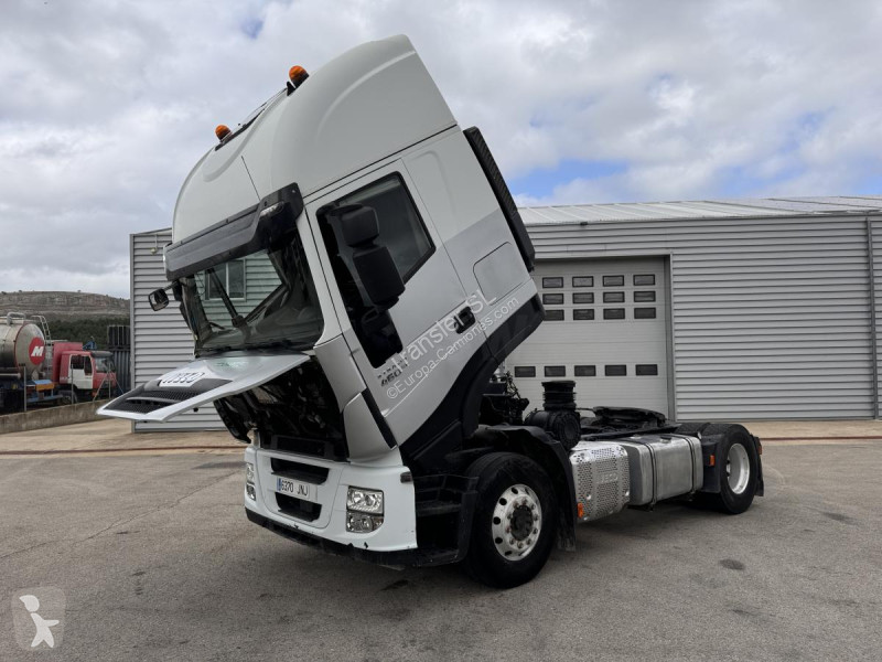 Trattore Stradale Iveco 460