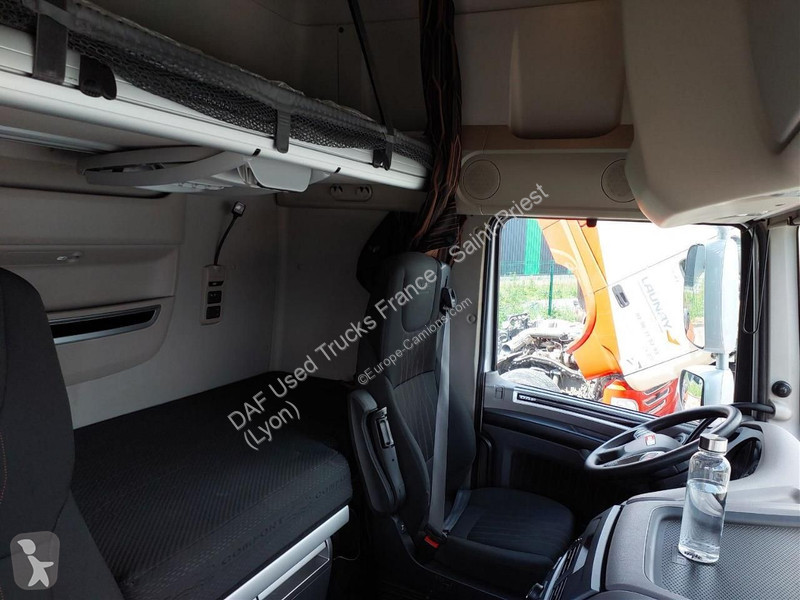 جرار DAF 530 FT 4X2