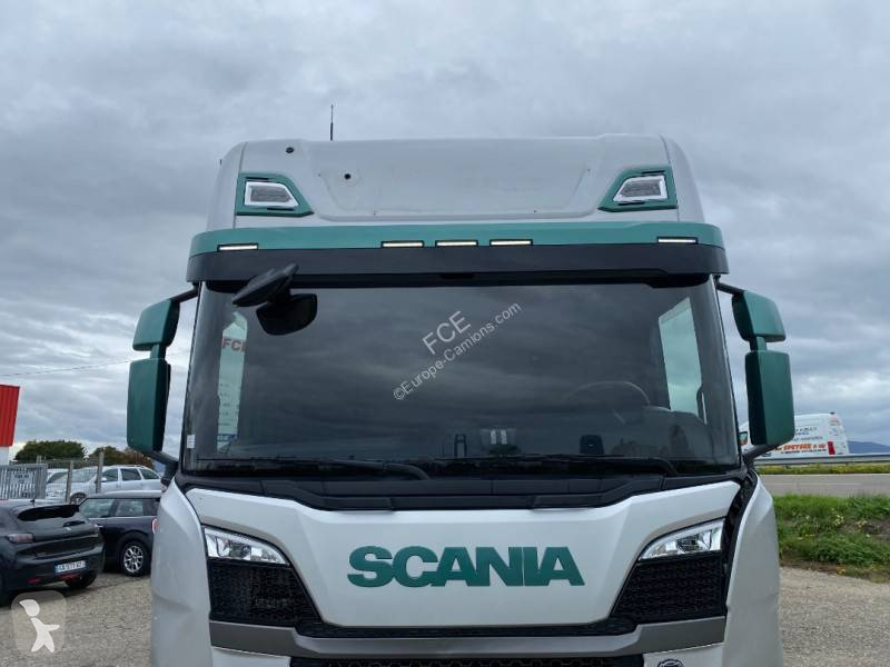 جرار Scania