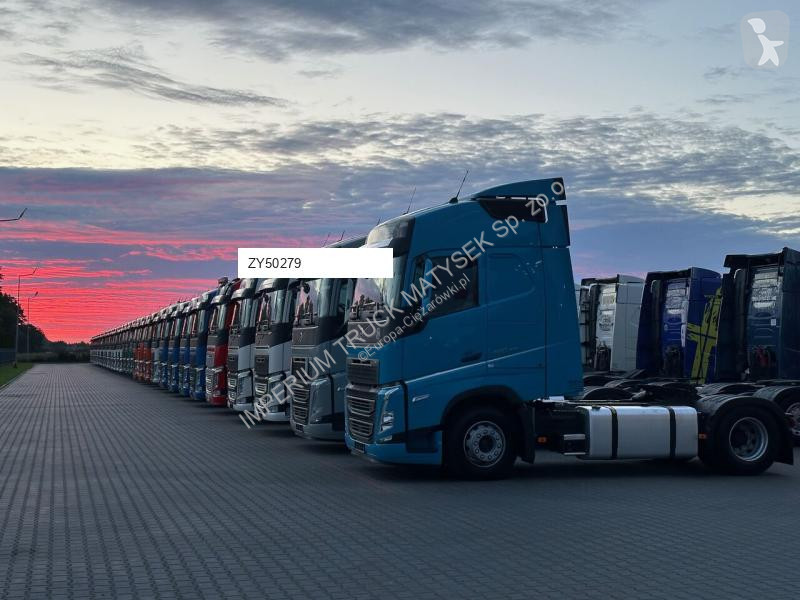 Влекач Scania S 500