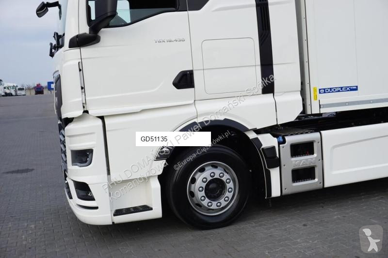 Cap tractor MAN CHŁODNIA / CARRIER VECTOR 1550...