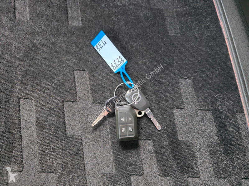 جرار Volvo 500 | 6E | Teilledersitze |...