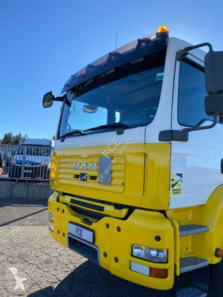 MAN  tractor unit
