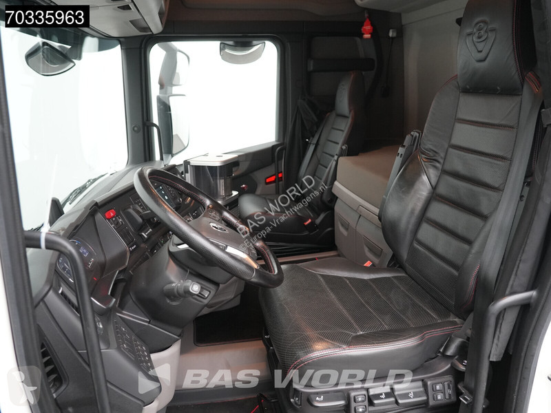 Scania R 590 6X2 V8 Retarder iftachse Full-Air...