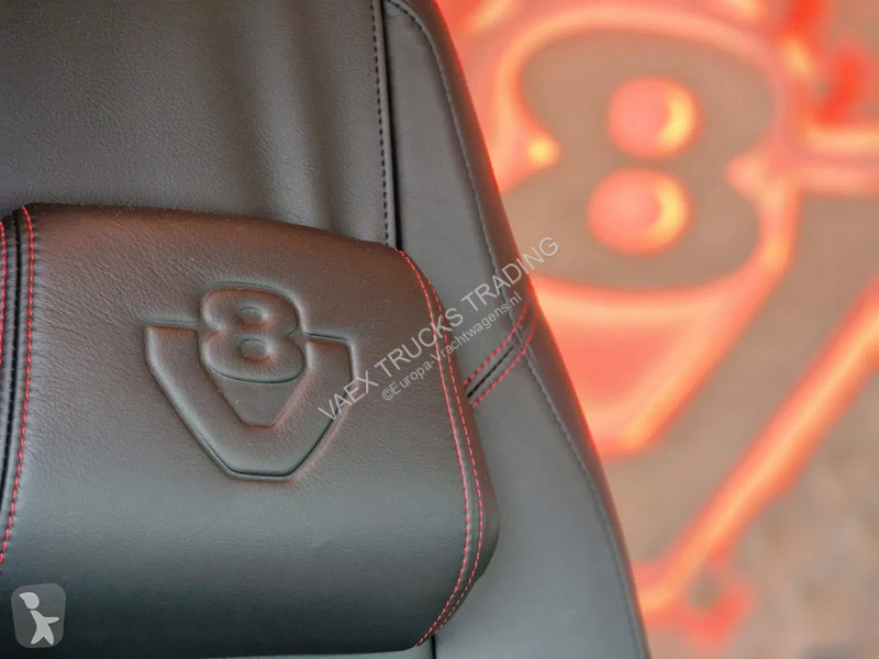 Tractor Scania 770S V8 NS Highline 6x2 - Show...
