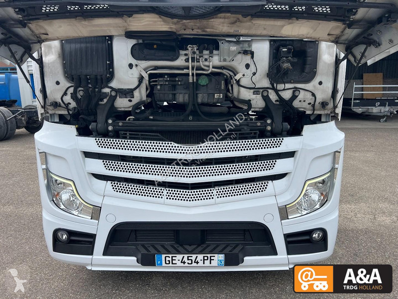 Tracteur Mercedes ACTROS 1845