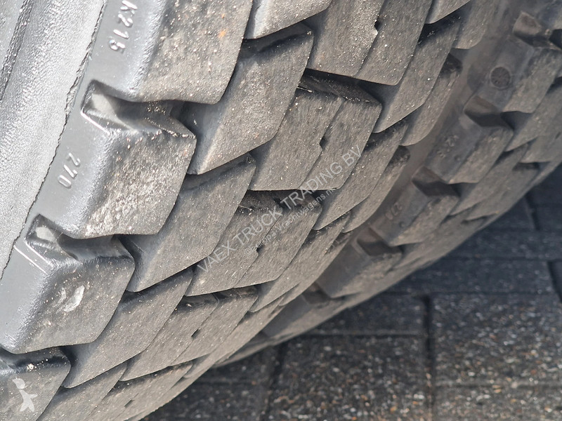 Cabeza tractora Scania R650 V8 NS Highline 6x2...