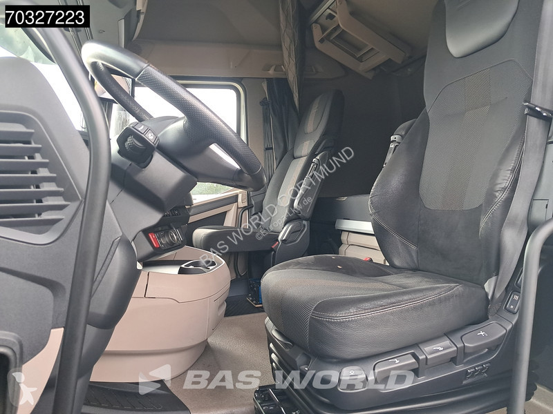 Nyergesvontató DAF 530 4X2 Retarder Standklima...