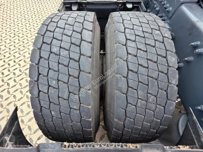 Nyergesvontató Volvo | Retarder / 8 x 4