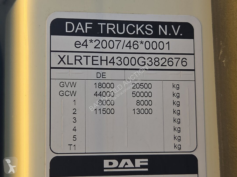 Cap tractor DAF 480