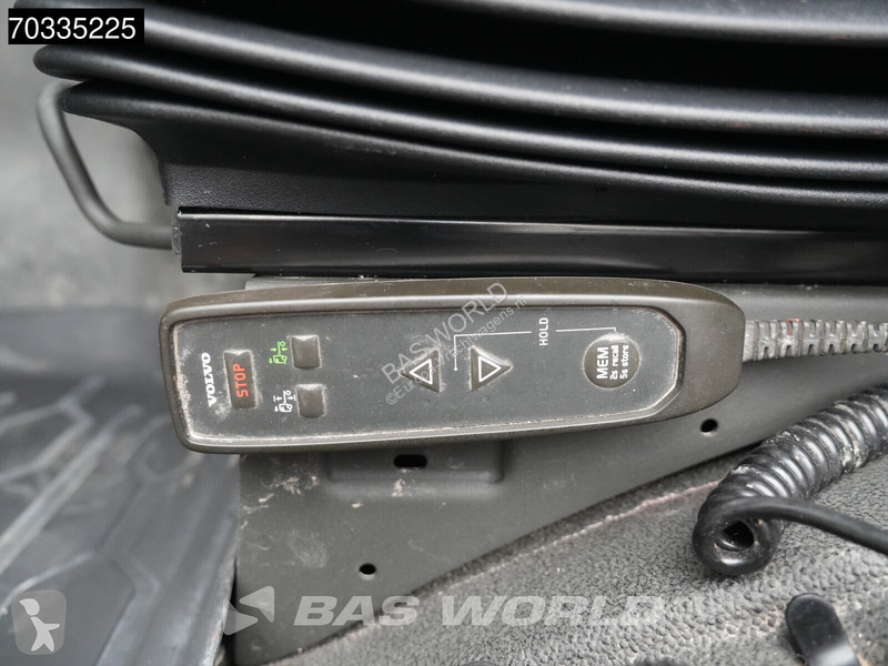 Тягач Volvo 460  4X2 Retarder PTO