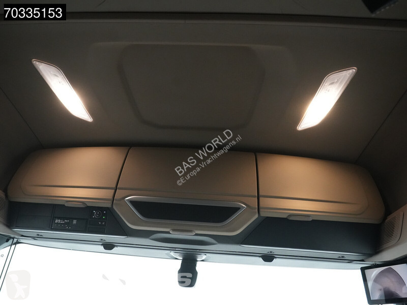 Тягач DAF 480 4X2 Retarder 2x Tanks Standklima ACC