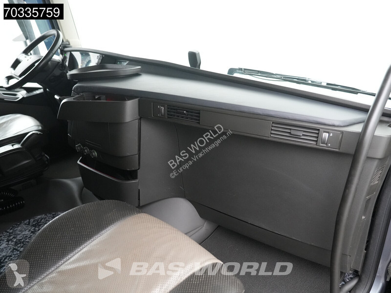 Тягач Volvo 6X4 XL Retarder Hydraulic...