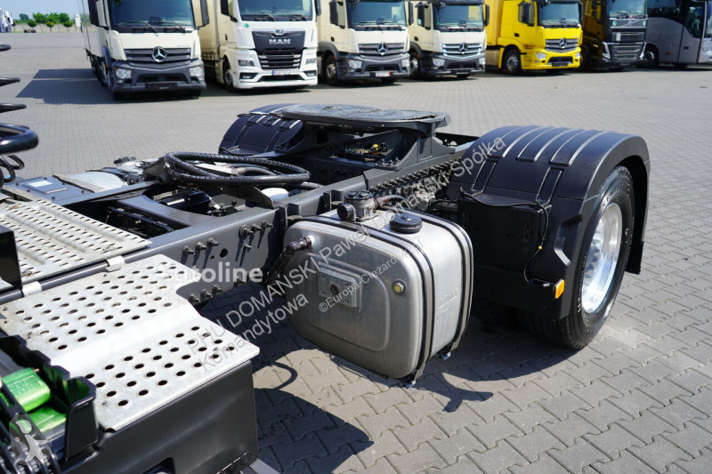 Tahač Volvo FM / 460 / E 6 / ACC / PEŁNY ADR /...