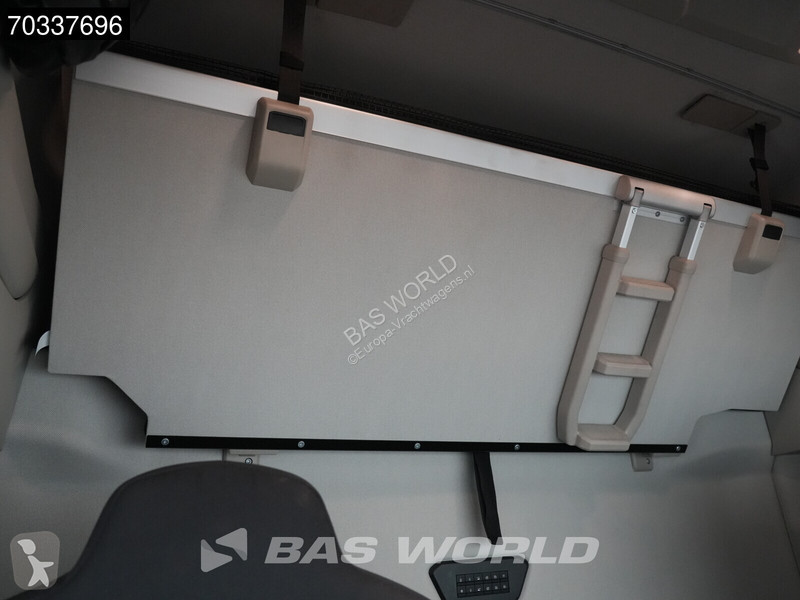Iveco S-Way 460 4X2 Mega 2x Tanks Standklima...