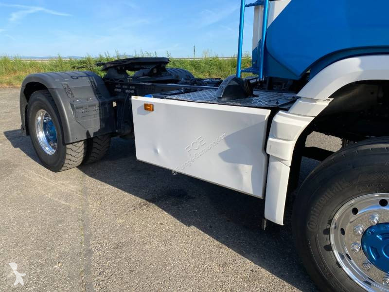 جرار Scania