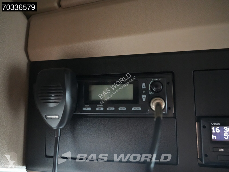 Ciągnik siodłowy Mercedes 1851 4X2 BigSpace APK...