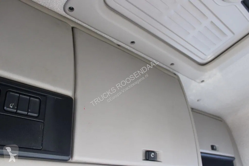 Tahač DAF 106440 + EURO 6 + SPOILER + TUV...
