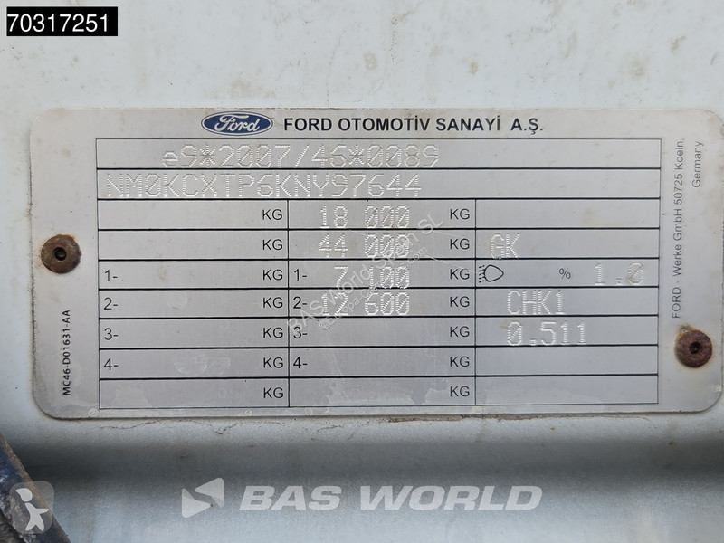 جرار Ford F-Max 500 4X2 Hydraulic Standklima...