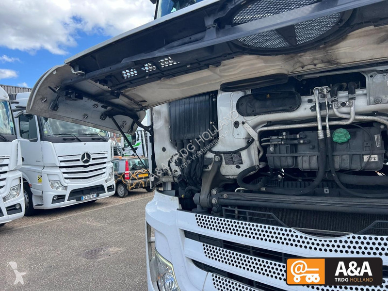 Cabeza tractora Mercedes ACTROS 1845