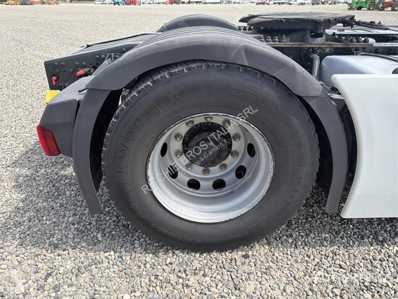 Cabeza tractora Iveco S-way 530