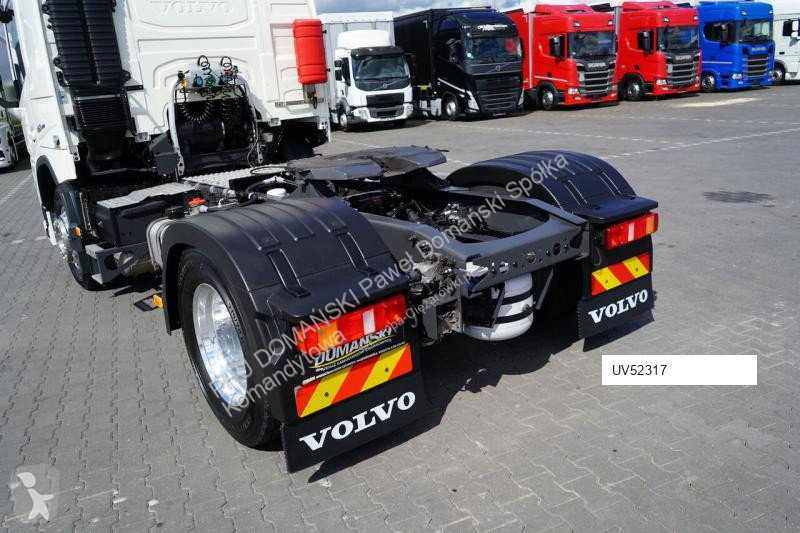 Tahač Volvo FM / 460 / E 6 / ACC / PEŁNY ADR /...